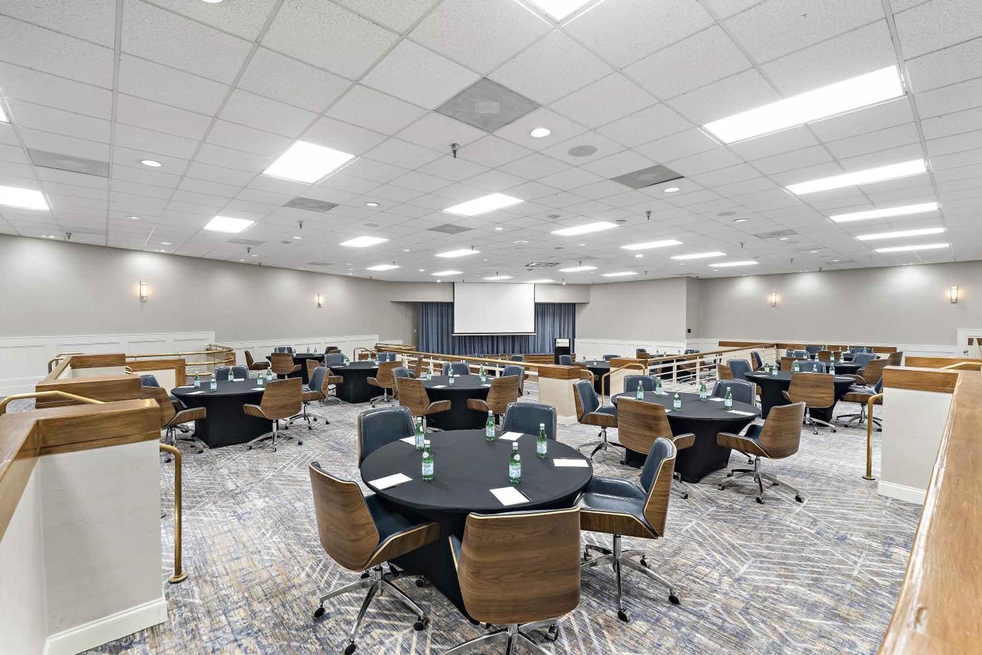 Hotel Hilton College Station&centro De Conferencias 3*