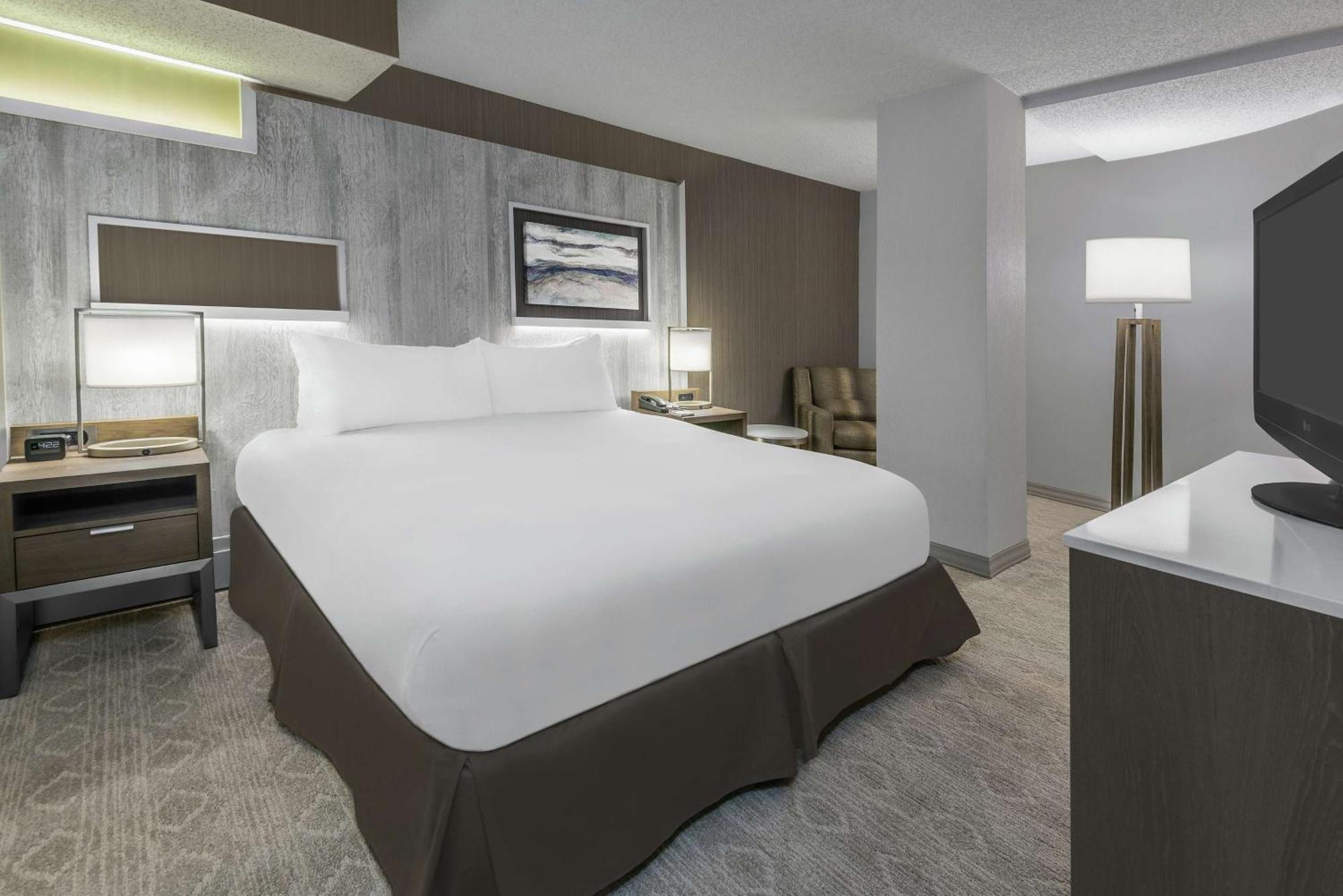 Hilton College Station&centro De Conferencias Hotel 3*