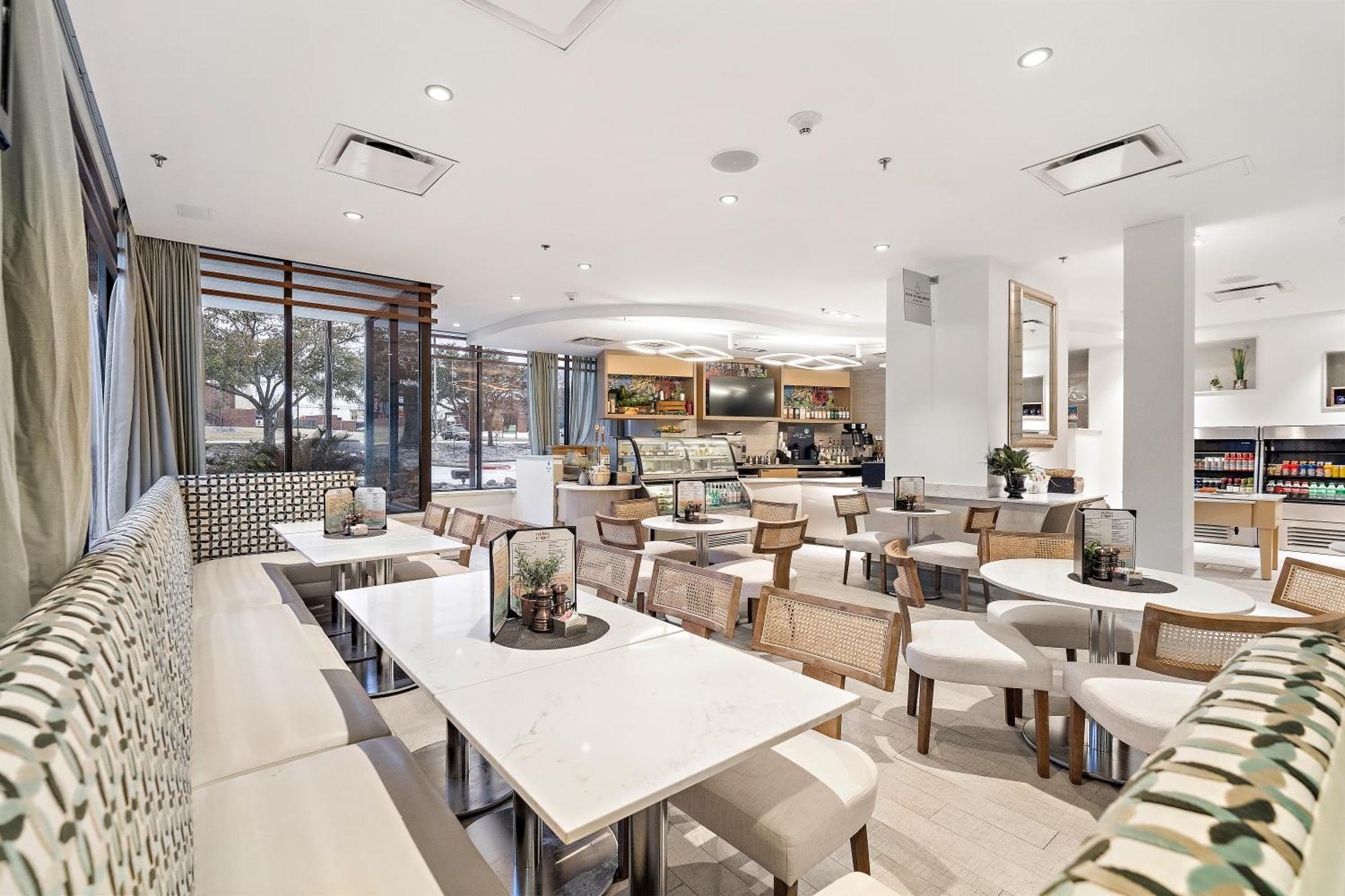 希尔顿会议中心酒店3*